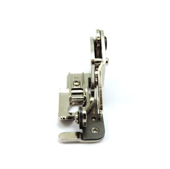 Alternative view of Calcador de Patch para Overloque com Sistema de Corte