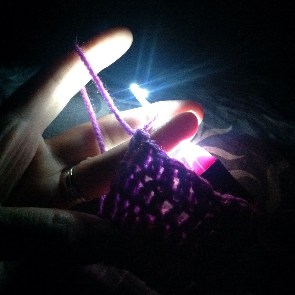 Agulha de Crochê Led Com 9 Pontas Com Estojo 6 Agulha de Crochê Led Com 9 Pontas Com Estojo - Imagem 5