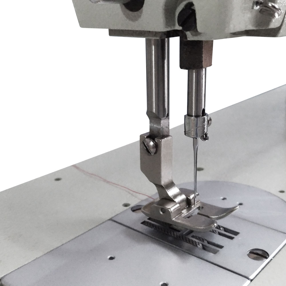 Máquina de Costura Zig Zag Semi Industrial S-457 Il Silverstar 3 Máquina de Costura Zig Zag Semi Industrial S-457 Il Silverstar - Imagem 2