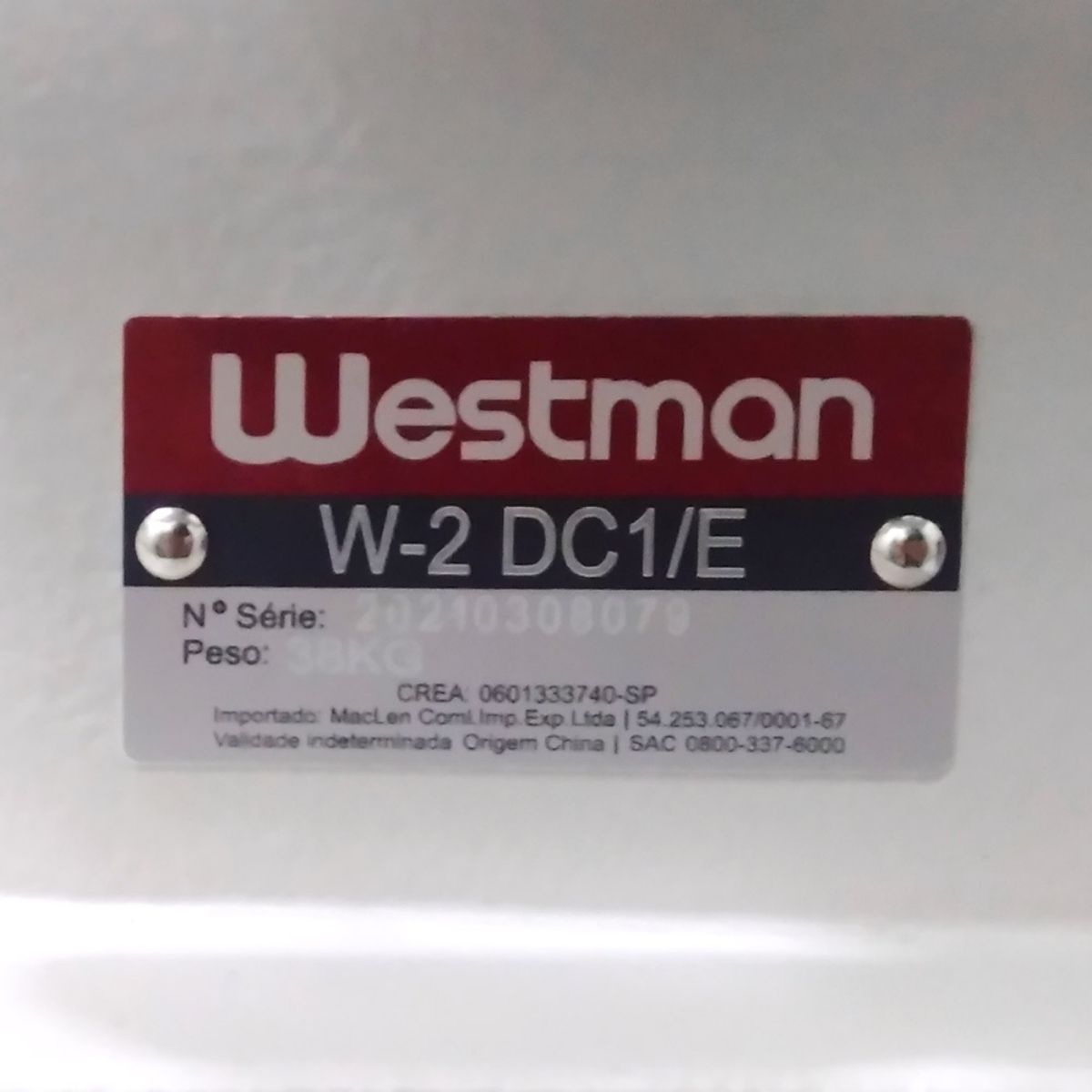 Máquina de Costura Industrial Reta Com Corte de Linha W-2 Dc1/E 6 Máquina de Costura Industrial Reta Com Corte de Linha W-2 Dc1/E - Imagem 5