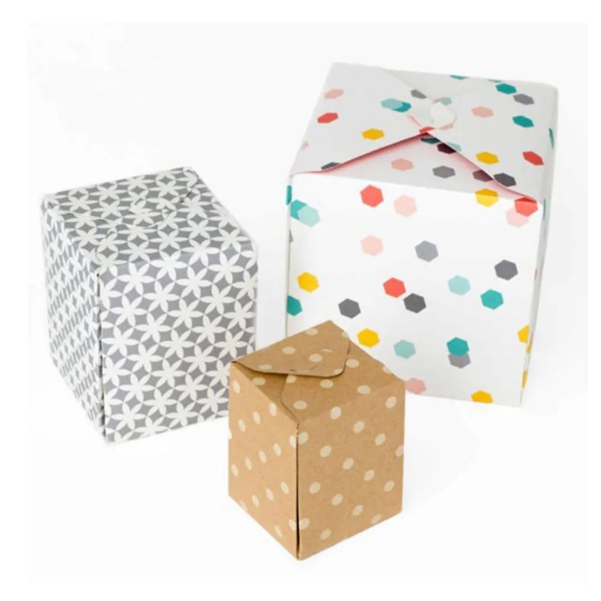 Placa Gift Bag Box Board Com Furador E Vincador Para Fazer Caixas de Presente - We R 4 Placa Gift Bag Box Board Com Furador E Vincador Para Fazer Caixas de Presente - We R - Imagem 3